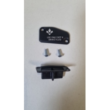 Formula bromsvätskebehållare vänster