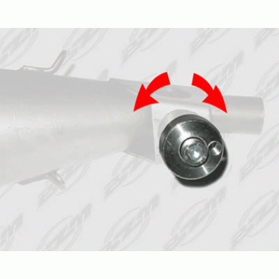 Adapter avgasfäste